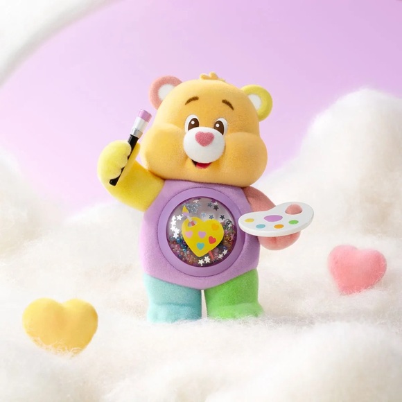 Care Bears Colorful Hugs Series Figures - Work of Heart Bear - Picture 1 of 8